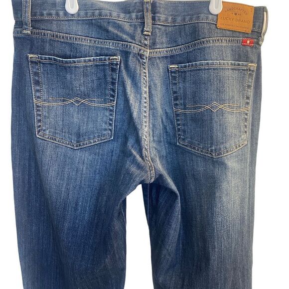 Lucky Brand Sienna Cigarette Distressed Denim Jeans Sz 10/30 - Picture 4 of 9